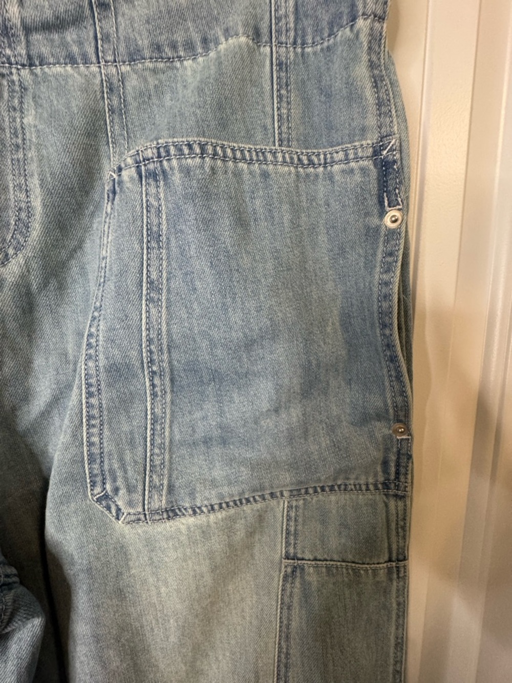 ee:some Wide Leg Denim Cargo Pants Light Blue Snow Wash Utility - Picture 4 of 5